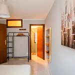 Center, Self Check-in , Wine, Views & Privacy *