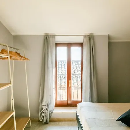 Le Vie Del Vino, Private Home In Montefalco Old Town *