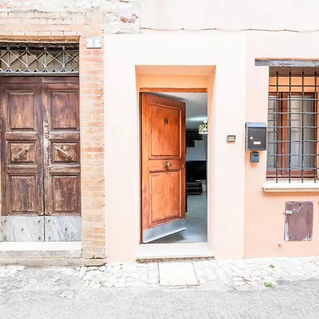 Le Vie Del Vino, Private Home In Montefalco Old Town