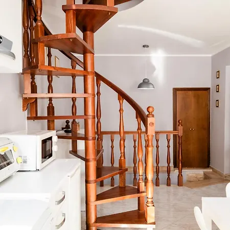 Le Vie Del Vino, Private Home In Montefalco Old Town